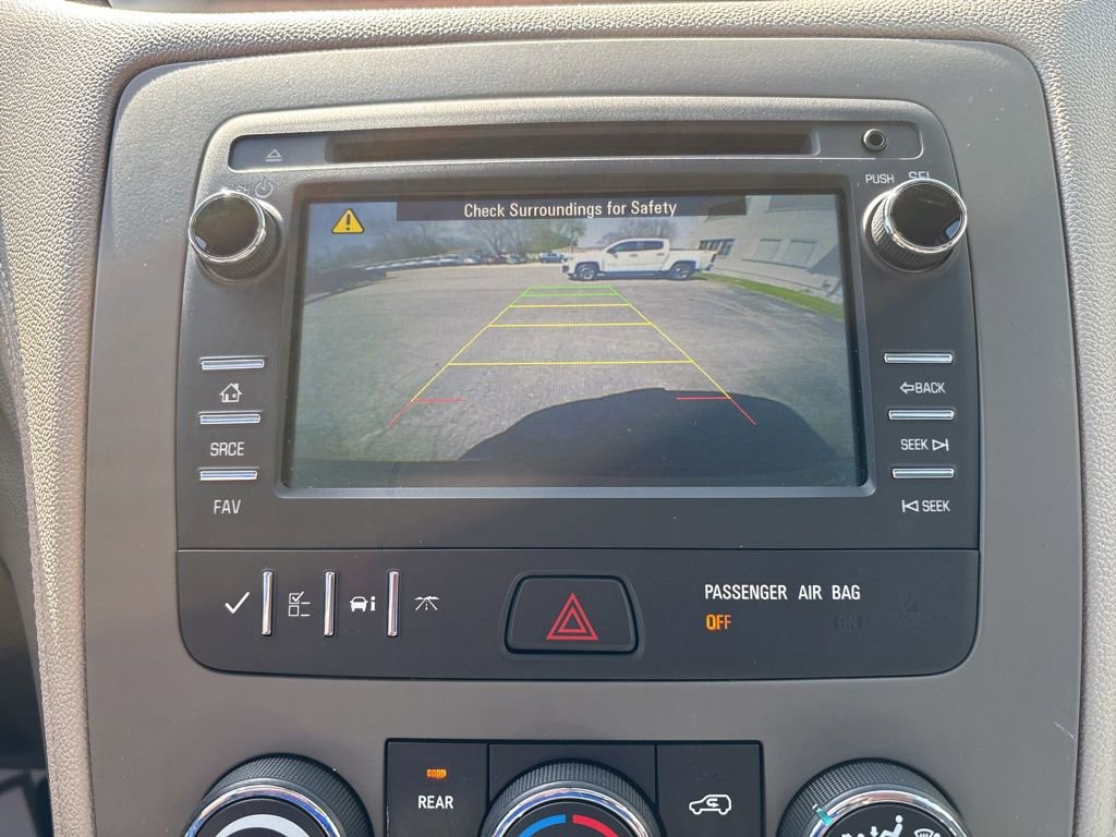 Used 2017 Chevrolet Traverse LS FWD image 21