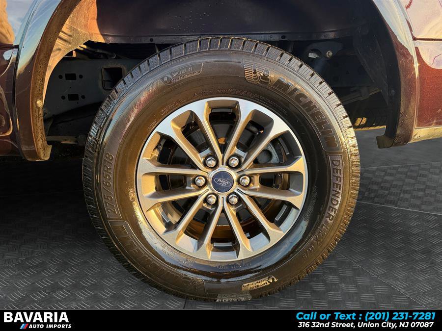 Used 2019 Ford F150 XLT w/ Equipment Group 302A Luxury image 9