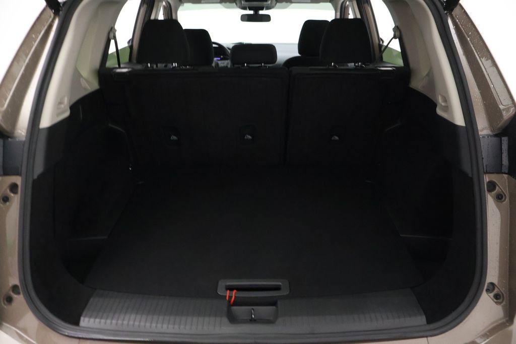 Used 2024 Nissan Rogue SV image 22