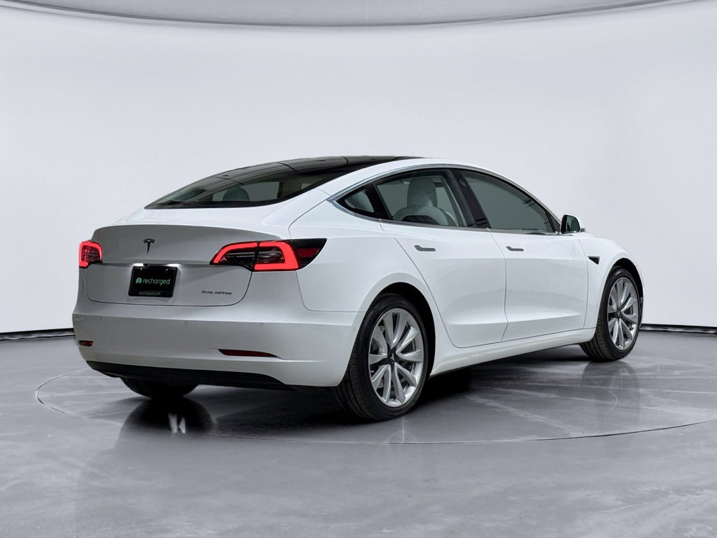 Used 2018 Tesla Model 3 Long Range image 3