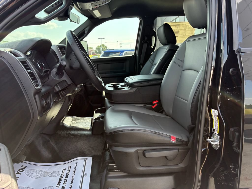 New 2026 RAM 3500 Tradesman w/ Chrome Appearance Group A AWD/4WD image 7