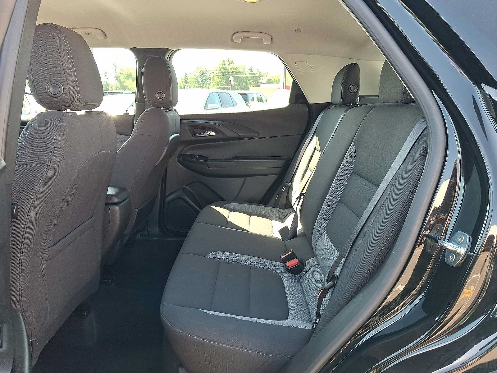 Used 2023 Chevrolet TrailBlazer LS AWD/4WD image 11