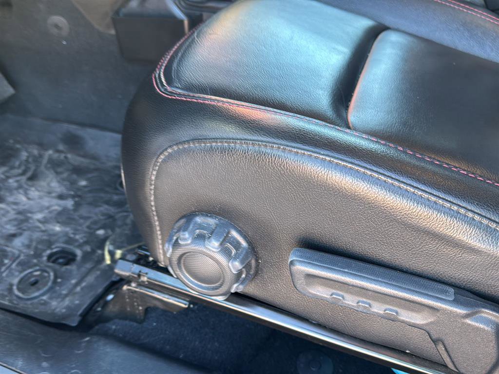 Used 2020 Jeep Gladiator Rubicon image 11