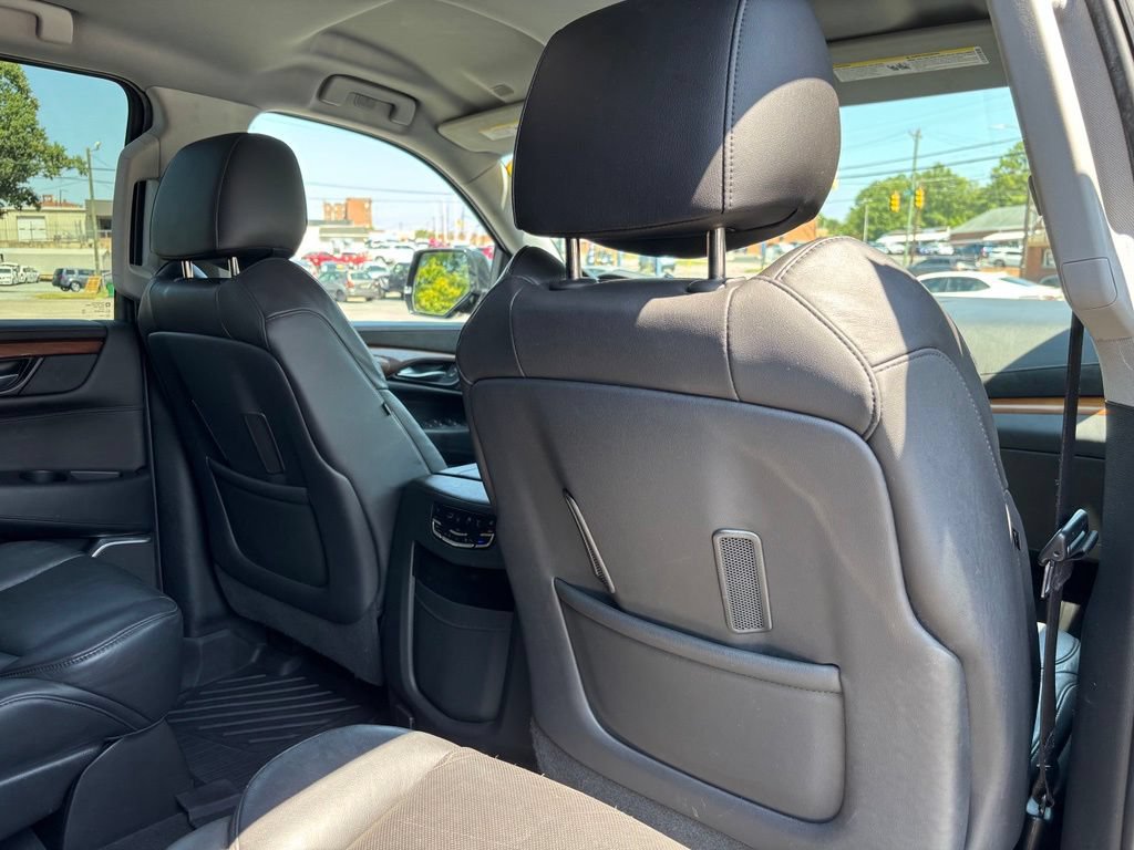 Used 2020 Cadillac Escalade 2WD image 25