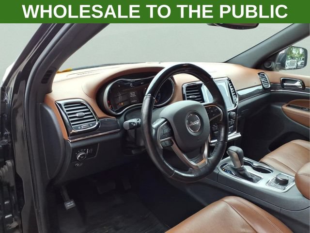 Used 2020 Jeep Grand Cherokee Overland AWD/4WD image 17