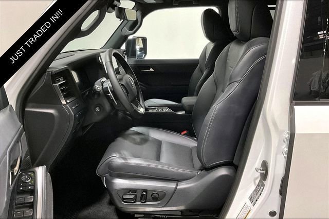 Used 2025 Lexus GX 550 w/ Accessory Package (2T) image 26