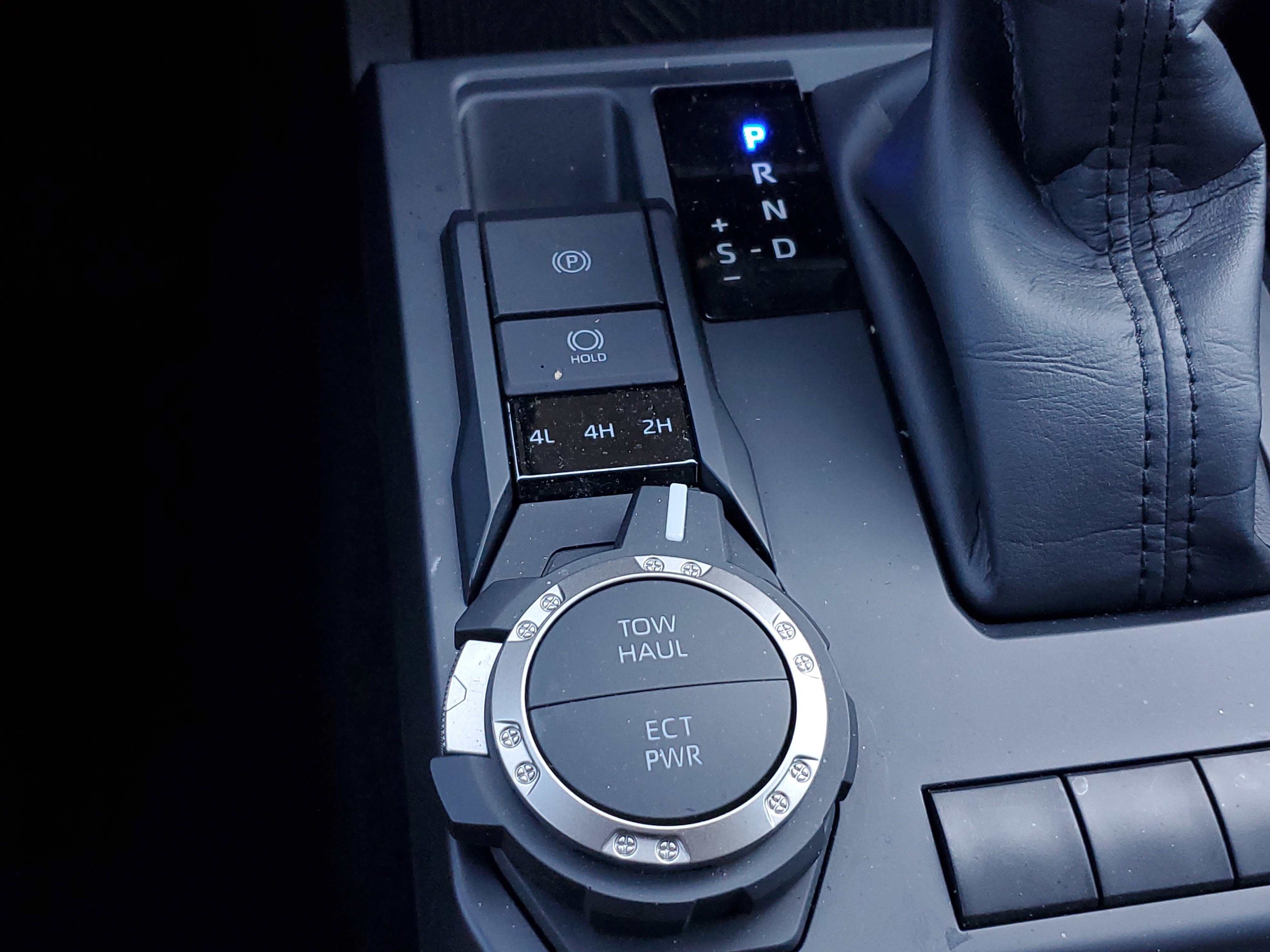 Used 2024 Toyota Tacoma SR5 image 29