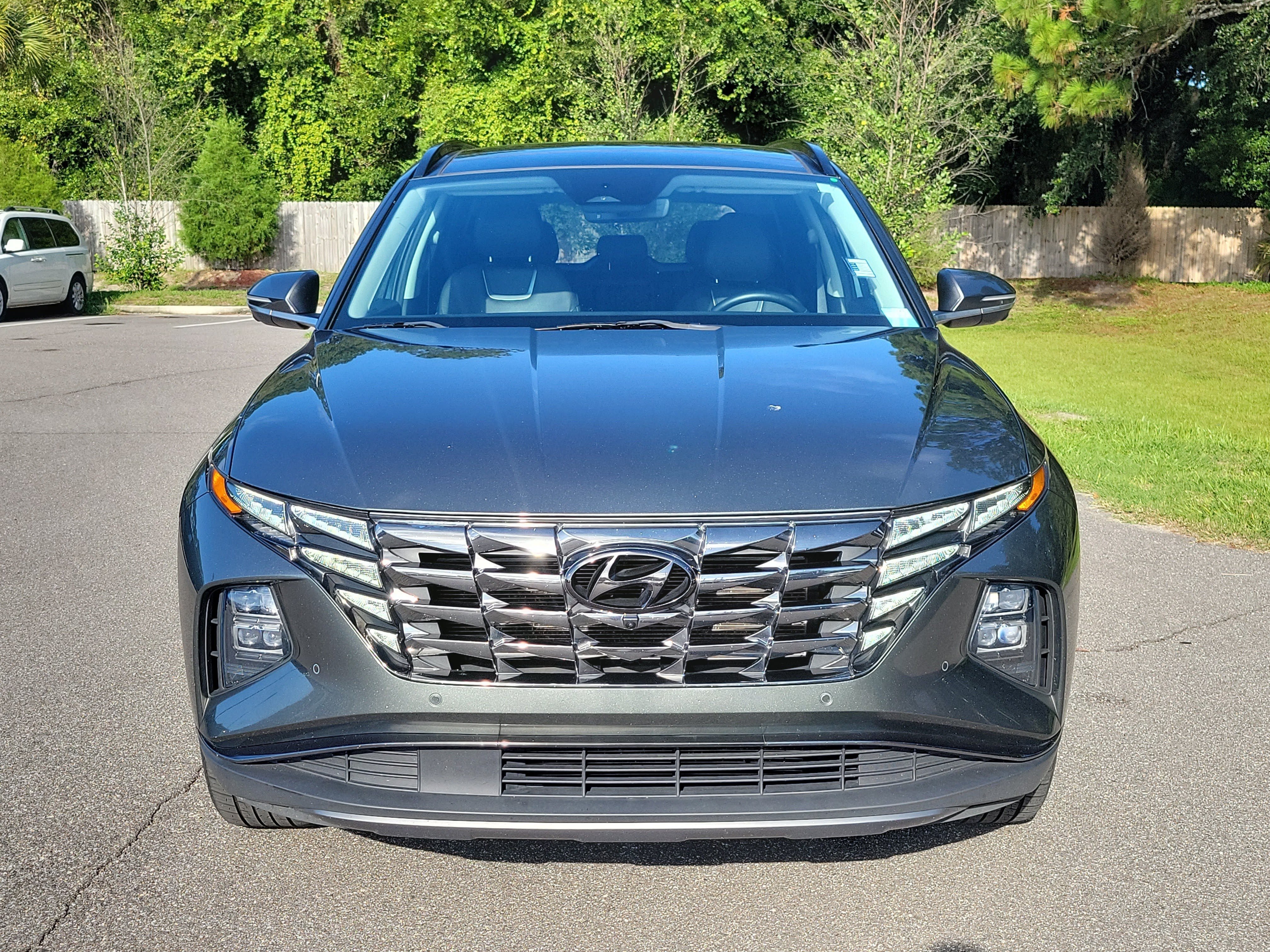 Used 2022 Hyundai Tucson Limited FWD image 2