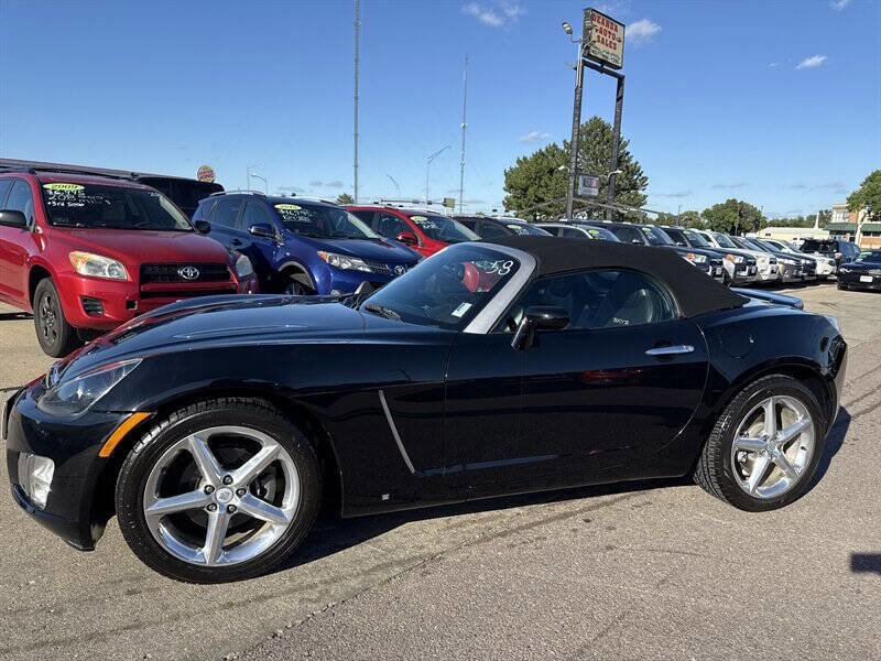 Used 2007 Saturn Sky Red Line image 2
