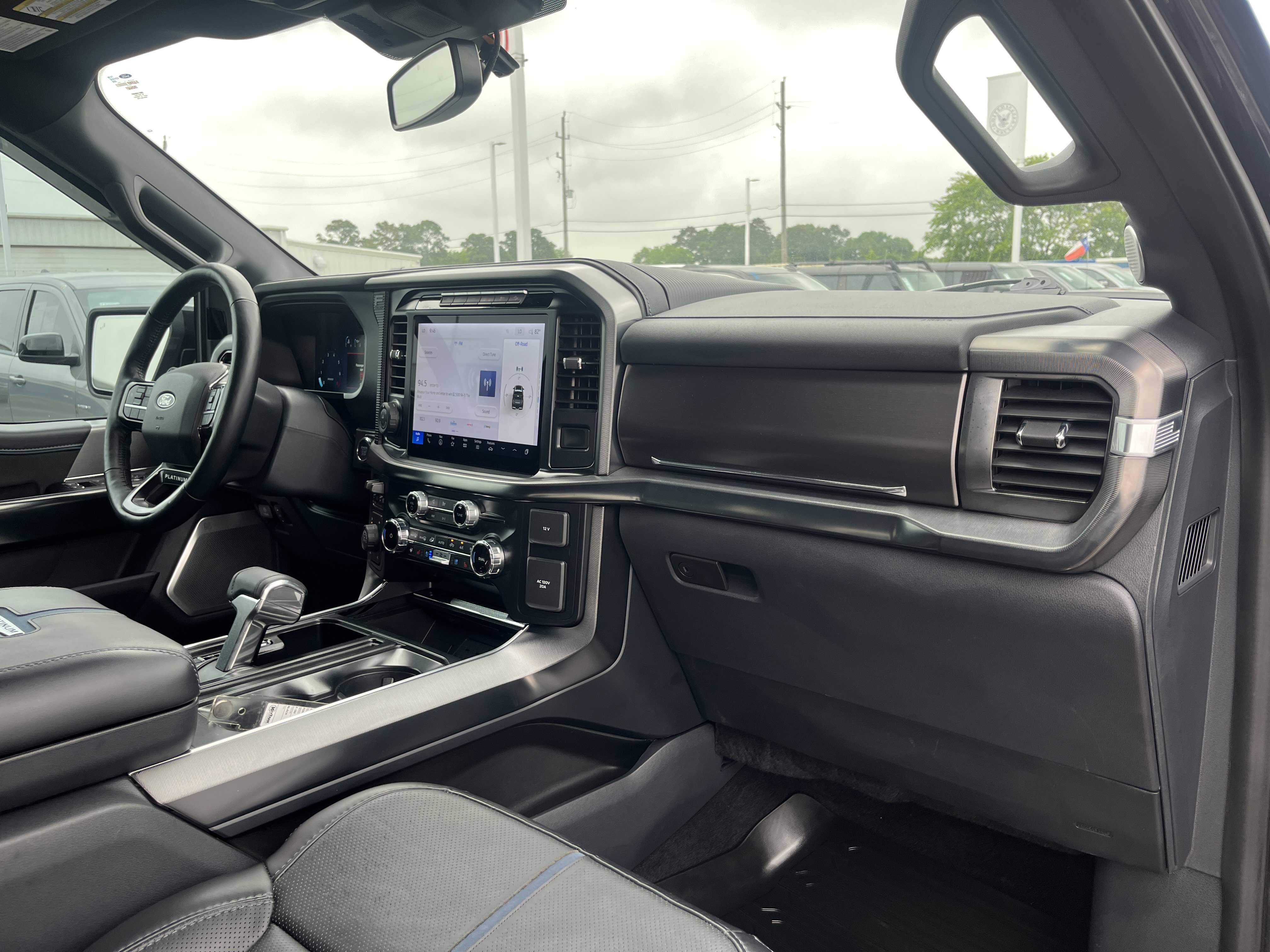 Used 2024 Ford F150 Platinum w/ Equipment Group 702A High AWD/4WD image 18