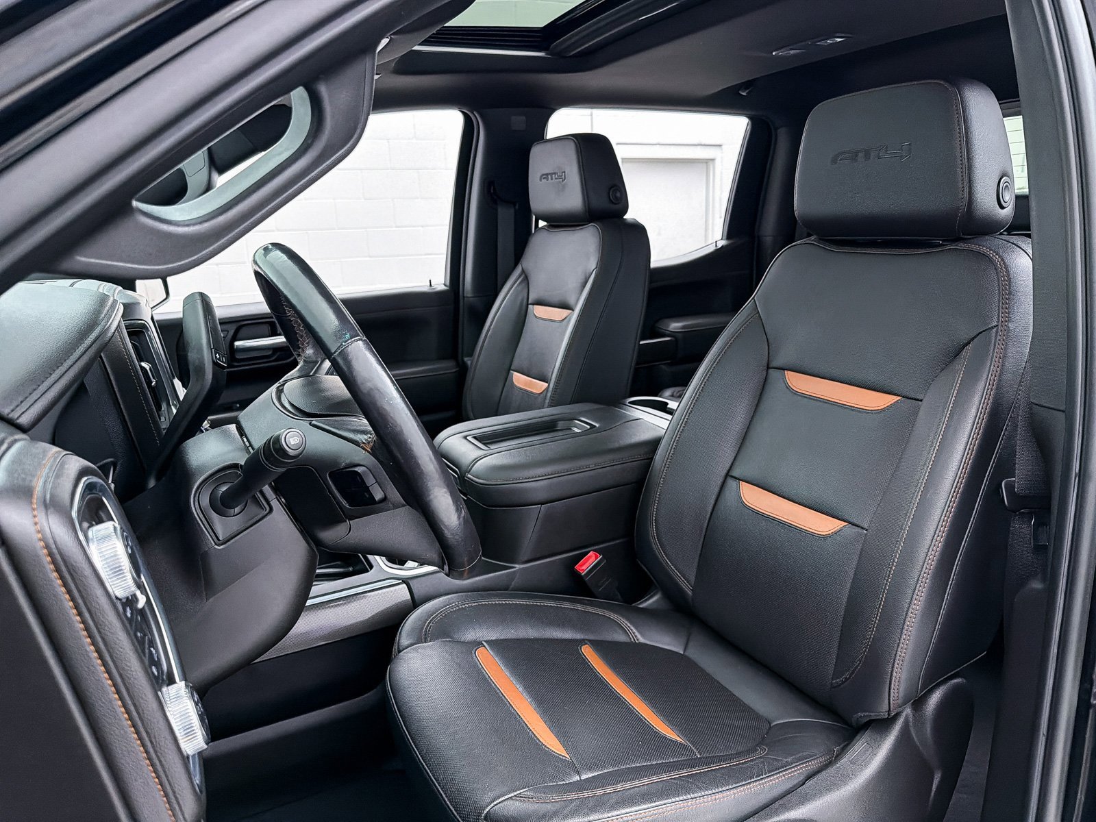 Used 2022 GMC Sierra 1500 AT4 w/ AT4 Premium Package image 23