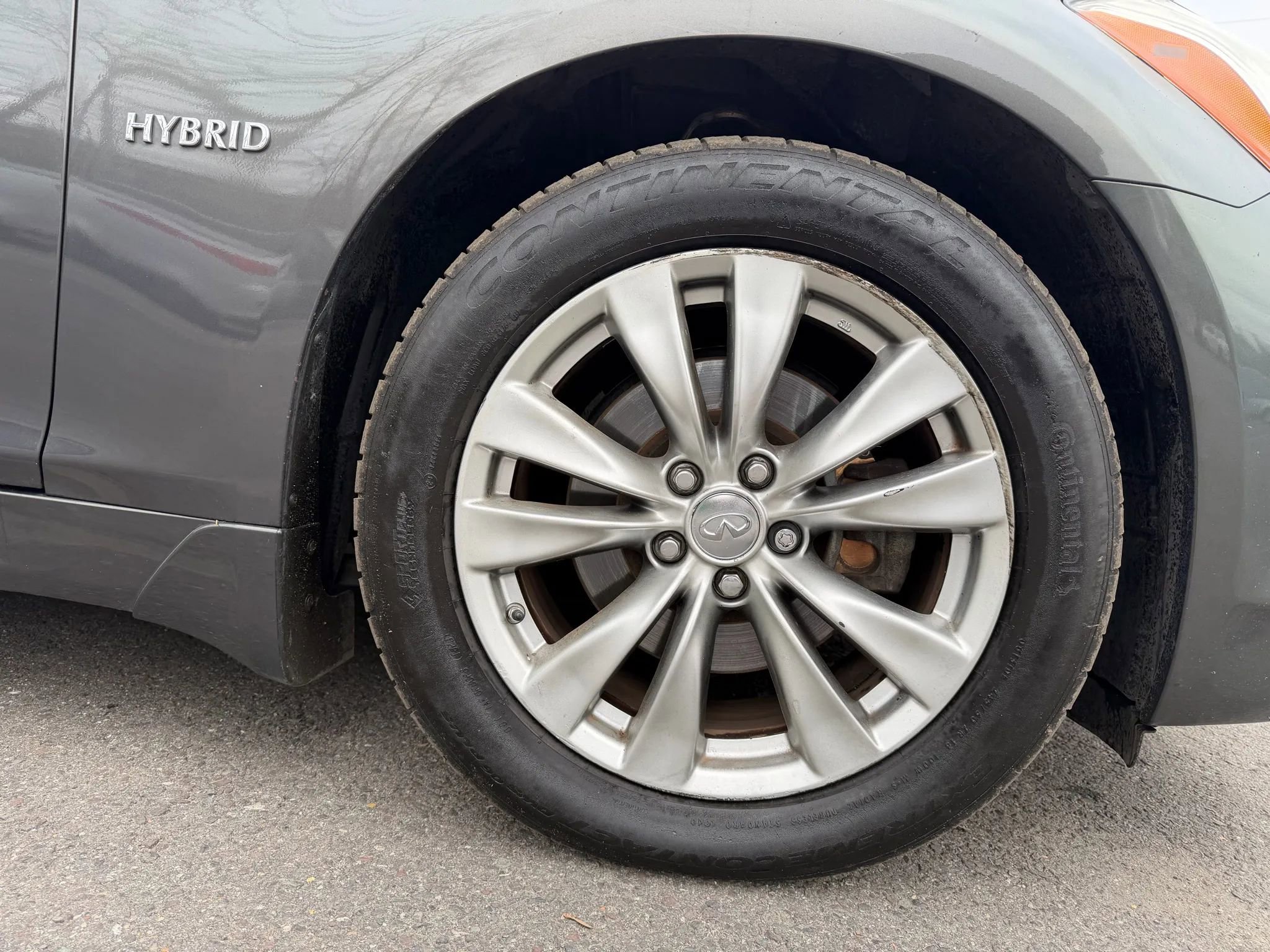 Used 2013 INFINITI M35 w/ Premium Pkg image 6