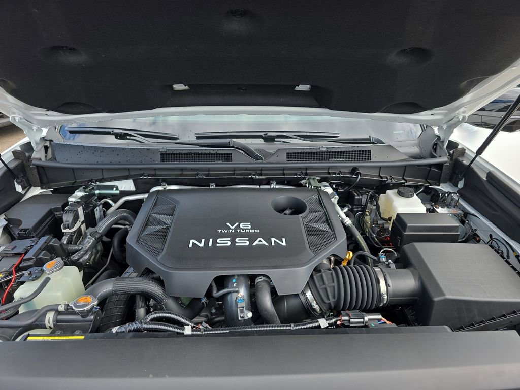 New 2026 Nissan Armada PRO-4X w/ Captain's Chari Seat Package image 18