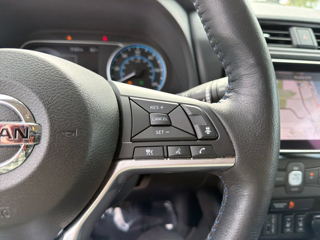 Used 2022 Nissan Leaf SV FWD image 23