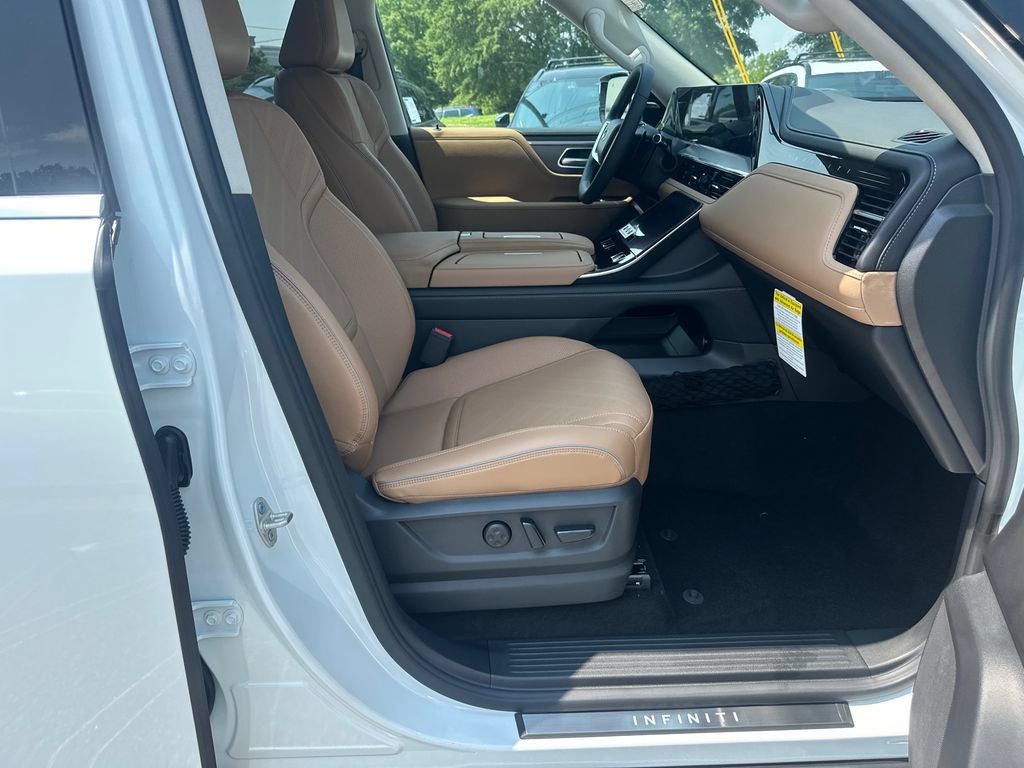 New 2027 INFINITI QX80 Luxe w/ Cargo Package RWD image 11