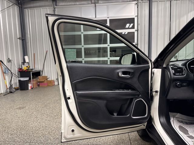 Used 2019 Jeep Compass Altitude image 7