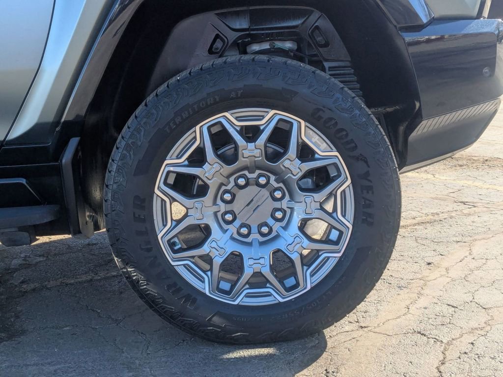 Used 2024 GMC Hummer EV 3X image 12