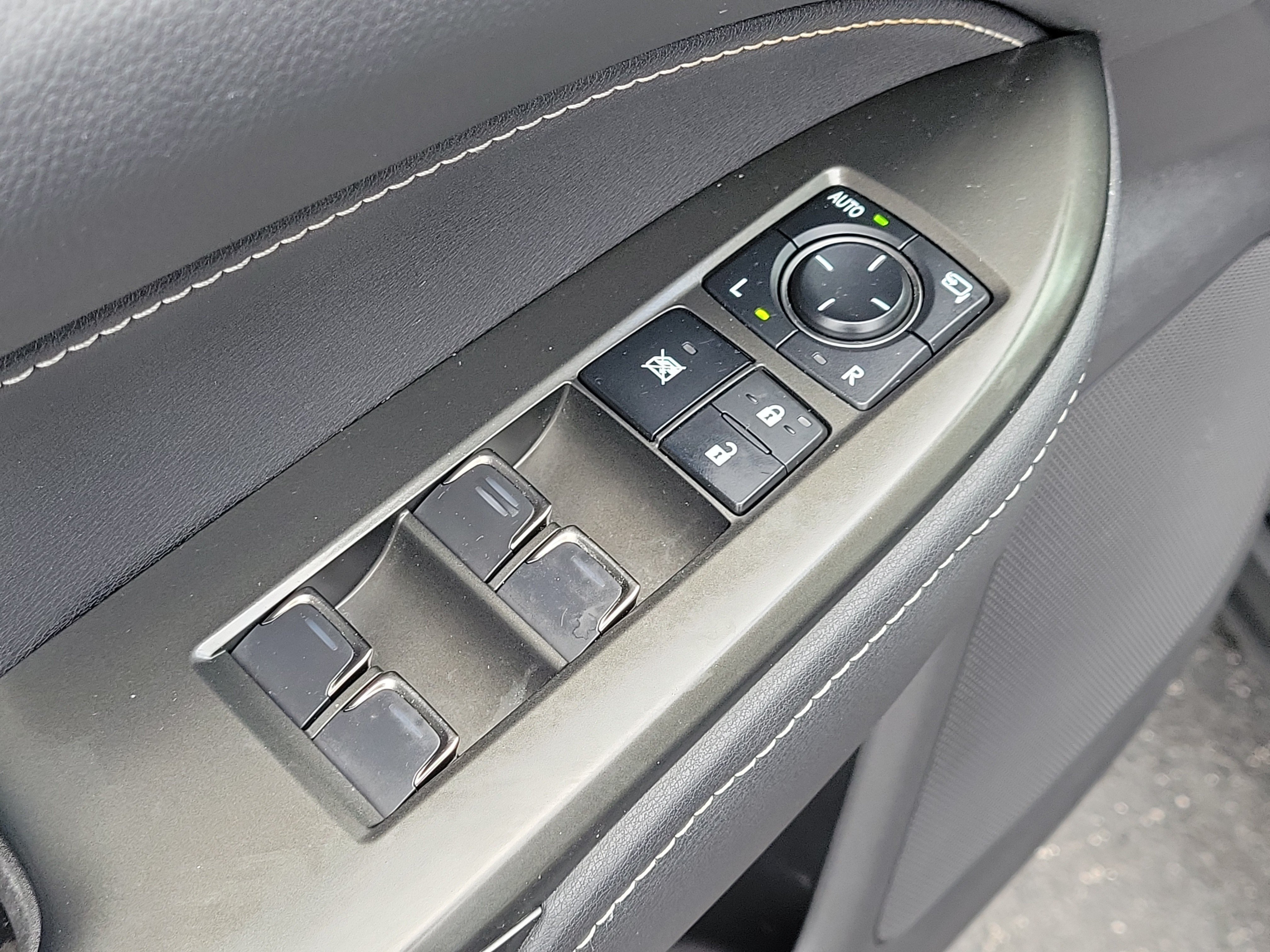 Used 2022 Lexus NX 350 F Sport w/ Towing Package (2000 Lbs) AWD/4WD image 18