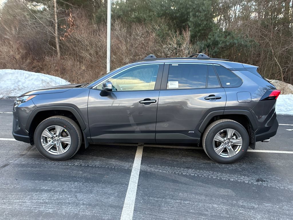 New 2025 Toyota RAV4 XLE w/ Convenience Package image 2