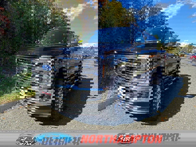 New 2026 Ford F350 Lariat image 1