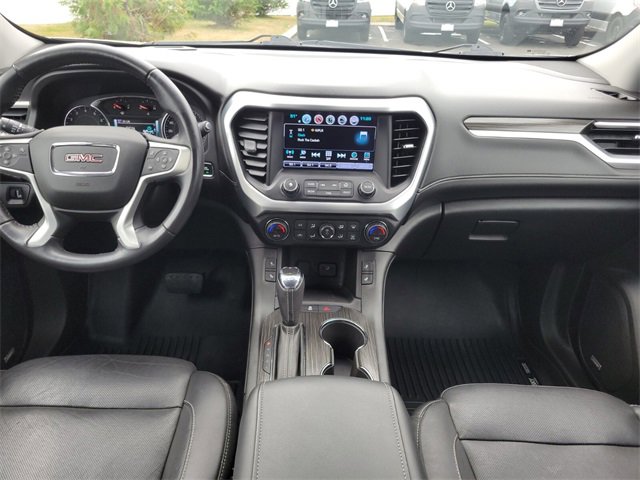 Used 2018 GMC Acadia SLT image 17