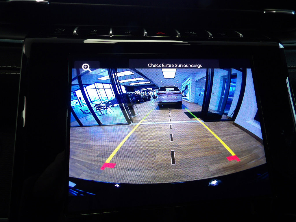 Used 2024 Jeep Grand Cherokee Laredo X w/ Luxury Tech Group I image 38