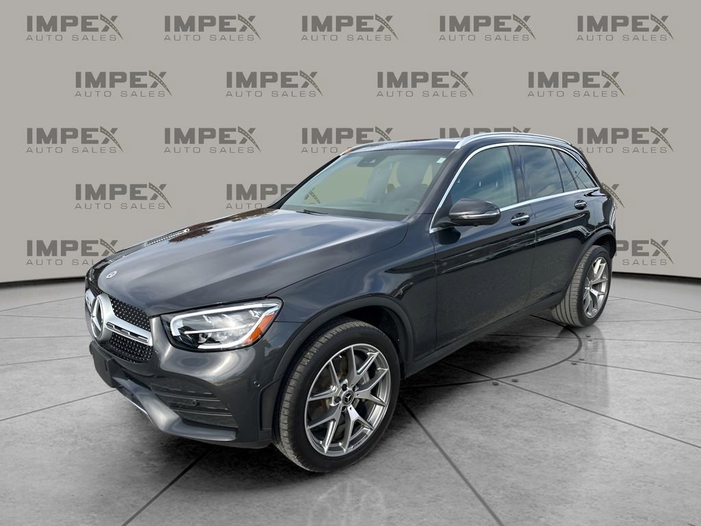 Used 2022 Mercedes-Benz GLC 300 4MATIC image 1