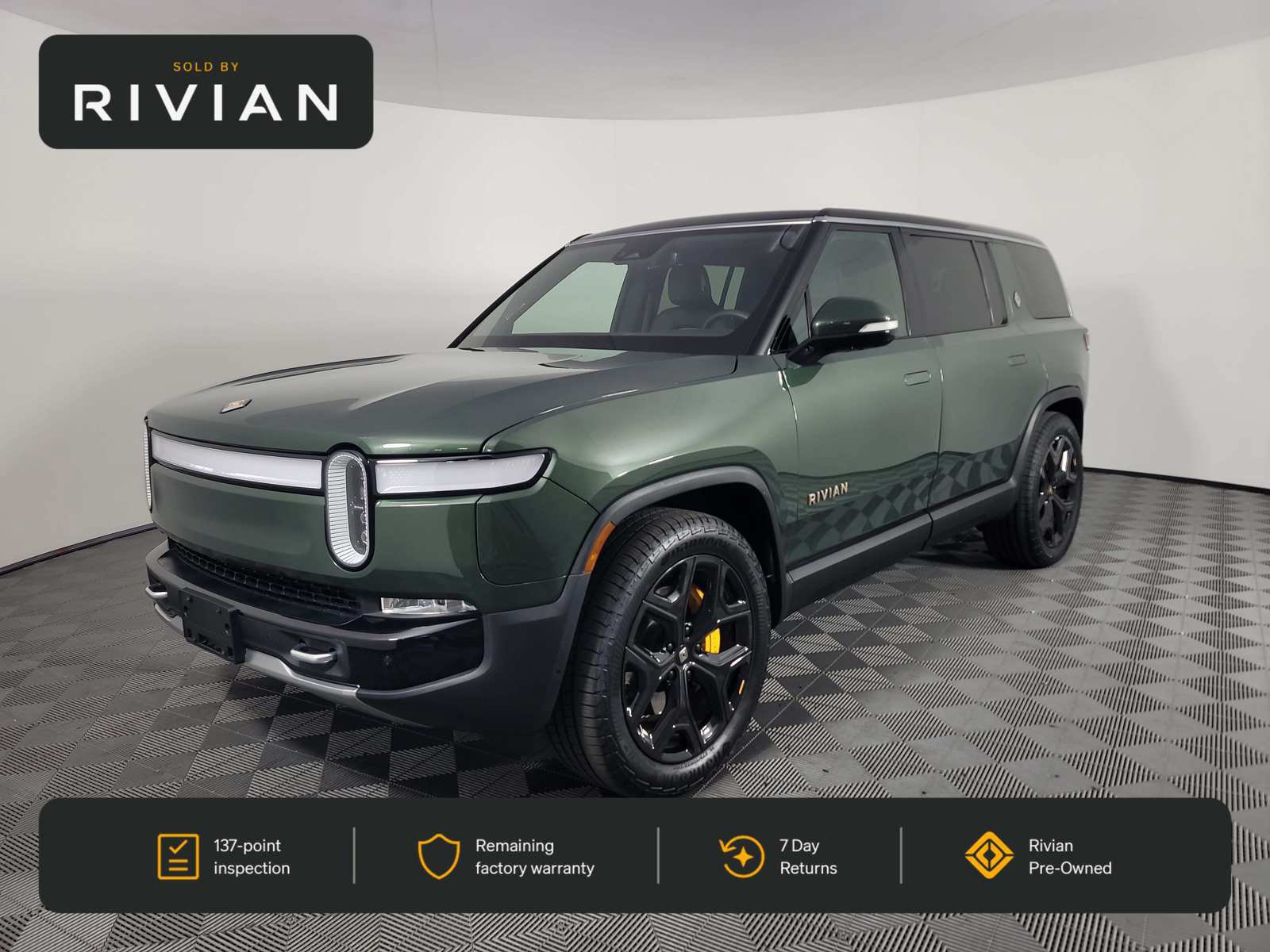 Used 2022 Rivian R1S Launch Edition Quad AWD/4WD image 1