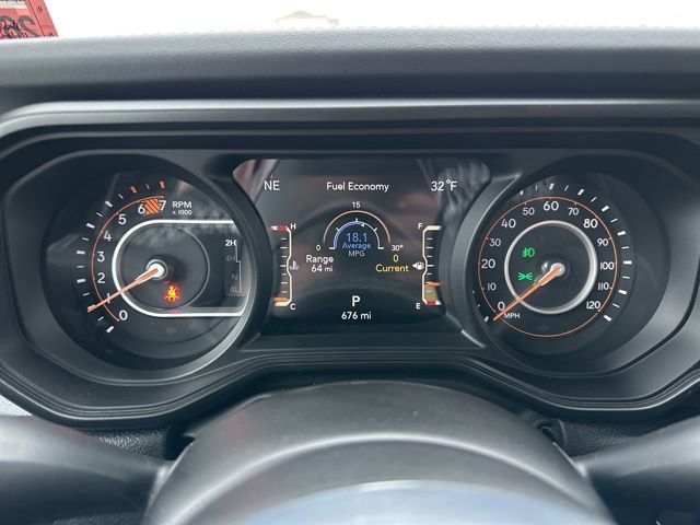 Used 2025 Jeep Wrangler Sahara image 18