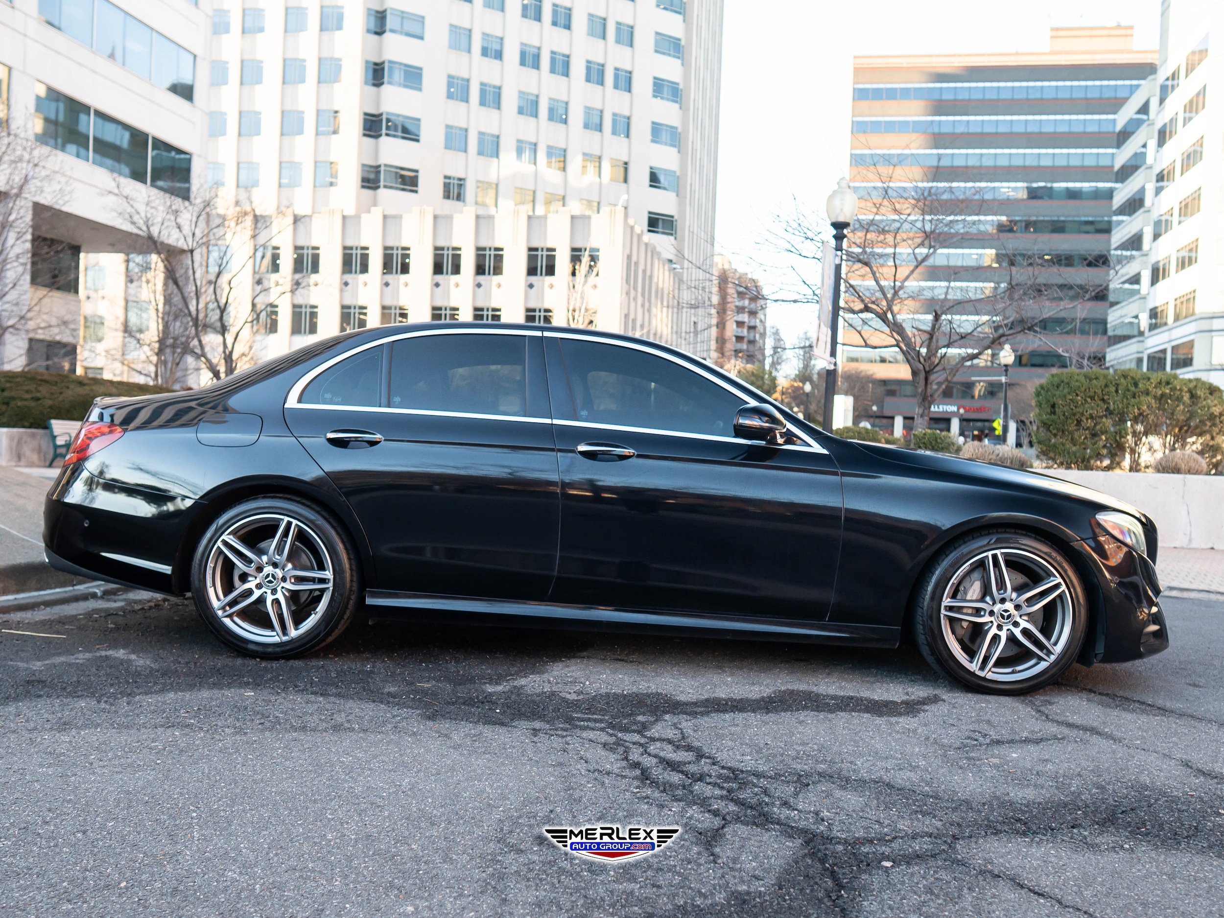 Used 2019 Mercedes-Benz E 300 w/ Premium 1 Package image 8