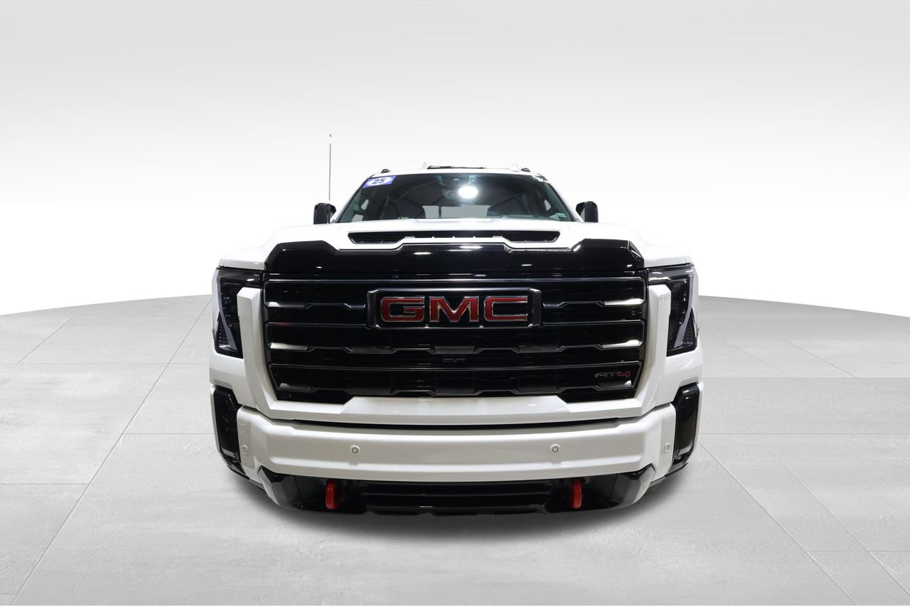 Used 2025 GMC Sierra 2500 AT4 w/ AT4 Premium Plus Package AWD/4WD image 6
