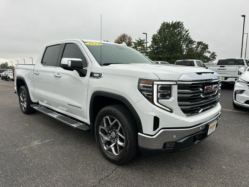 Used 2024 GMC Sierra 1500 SLT w/ SLT Premium Plus Package image 2