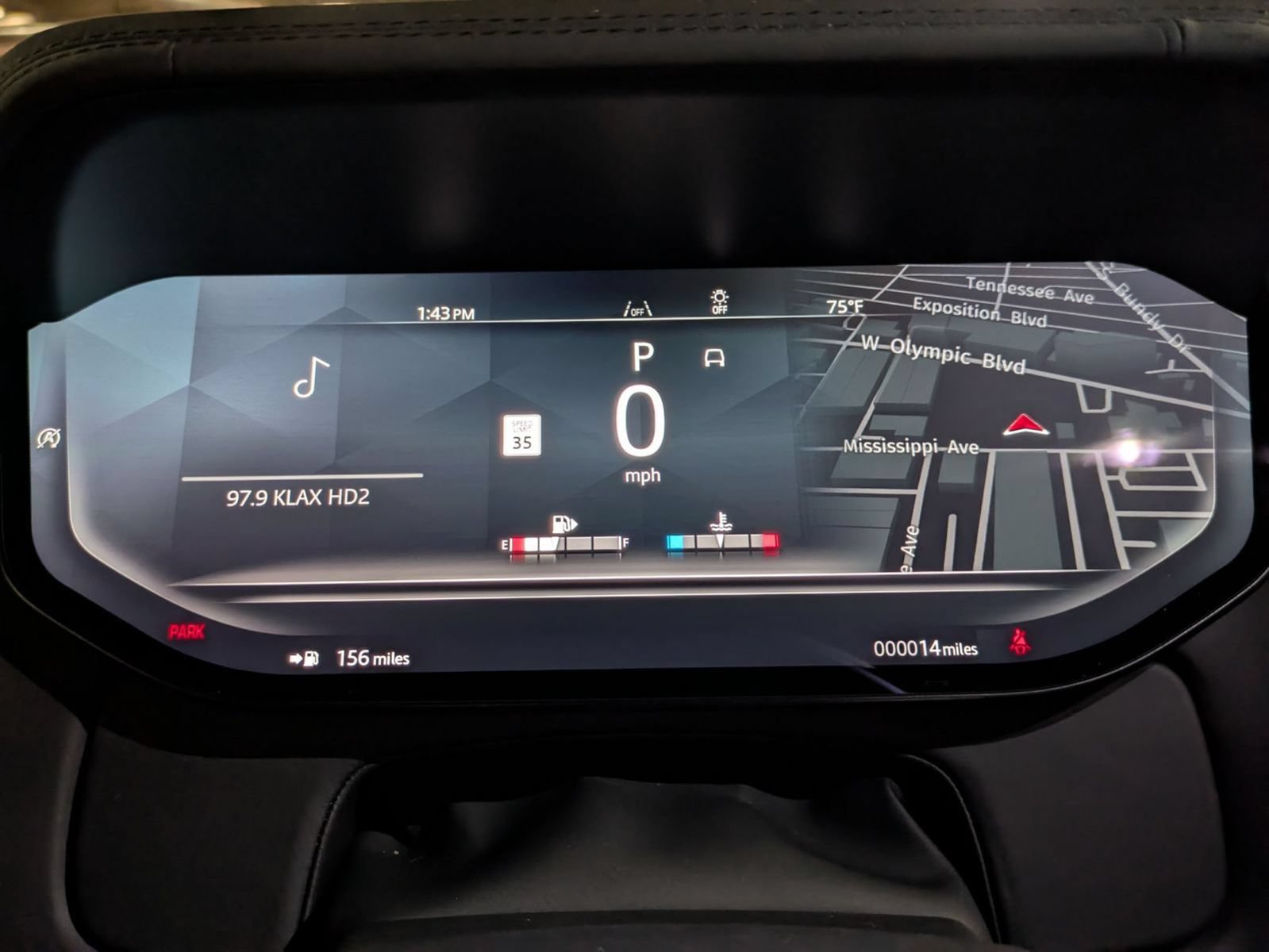 New 2026 Land Rover Range Rover SE AWD/4WD image 15