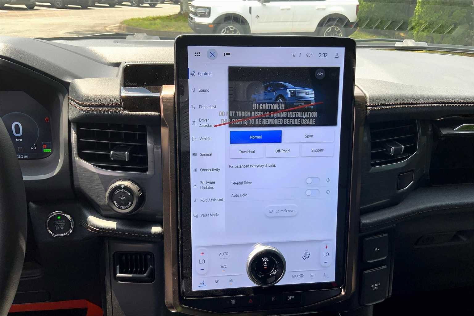 New 2025 Ford F150 Lightning Lariat image 7