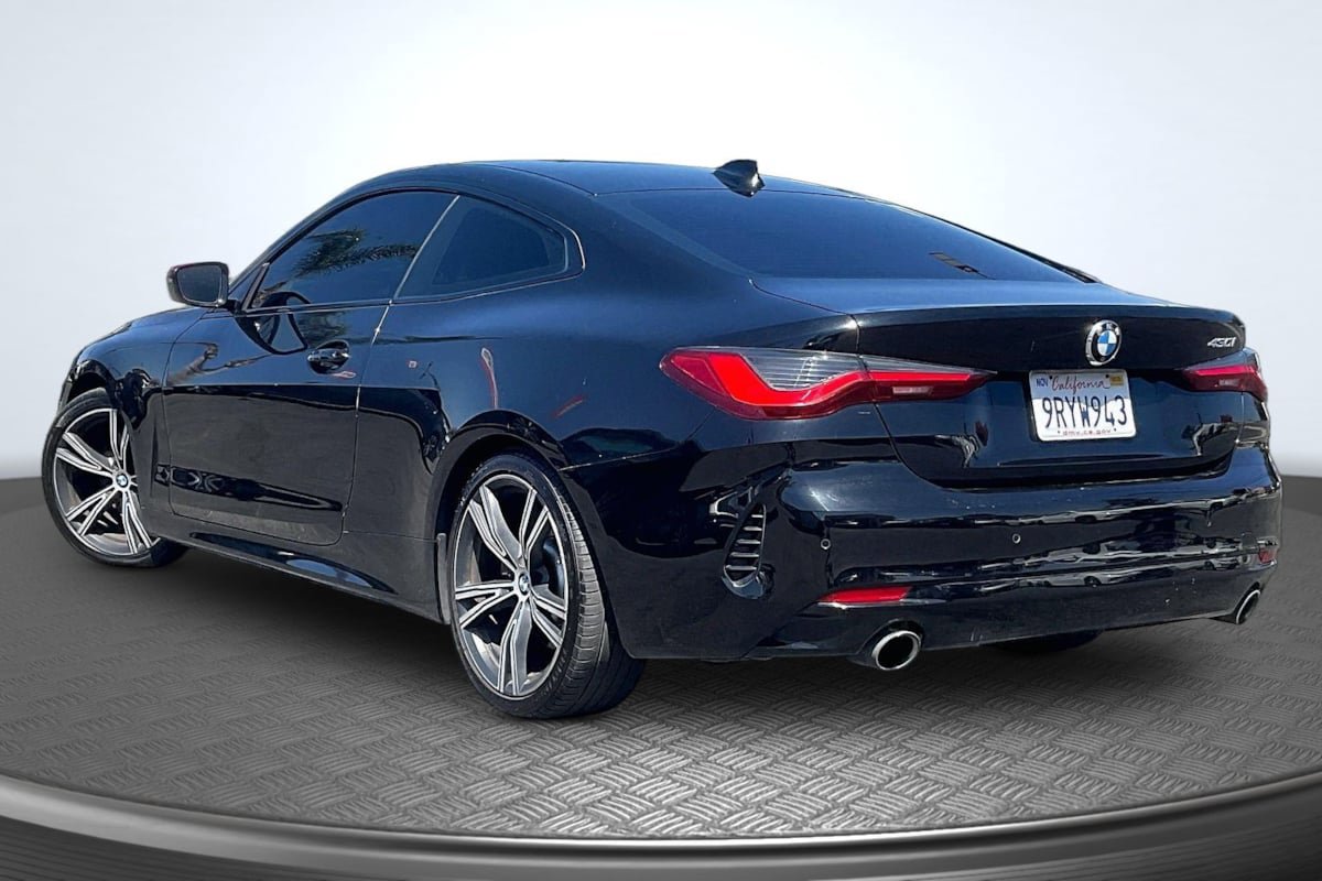 Used 2021 BMW 430i Coupe w/ Convenience Package RWD image 2