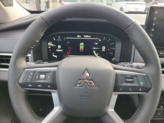 New 2026 Mitsubishi Outlander SE AWD/4WD image 25