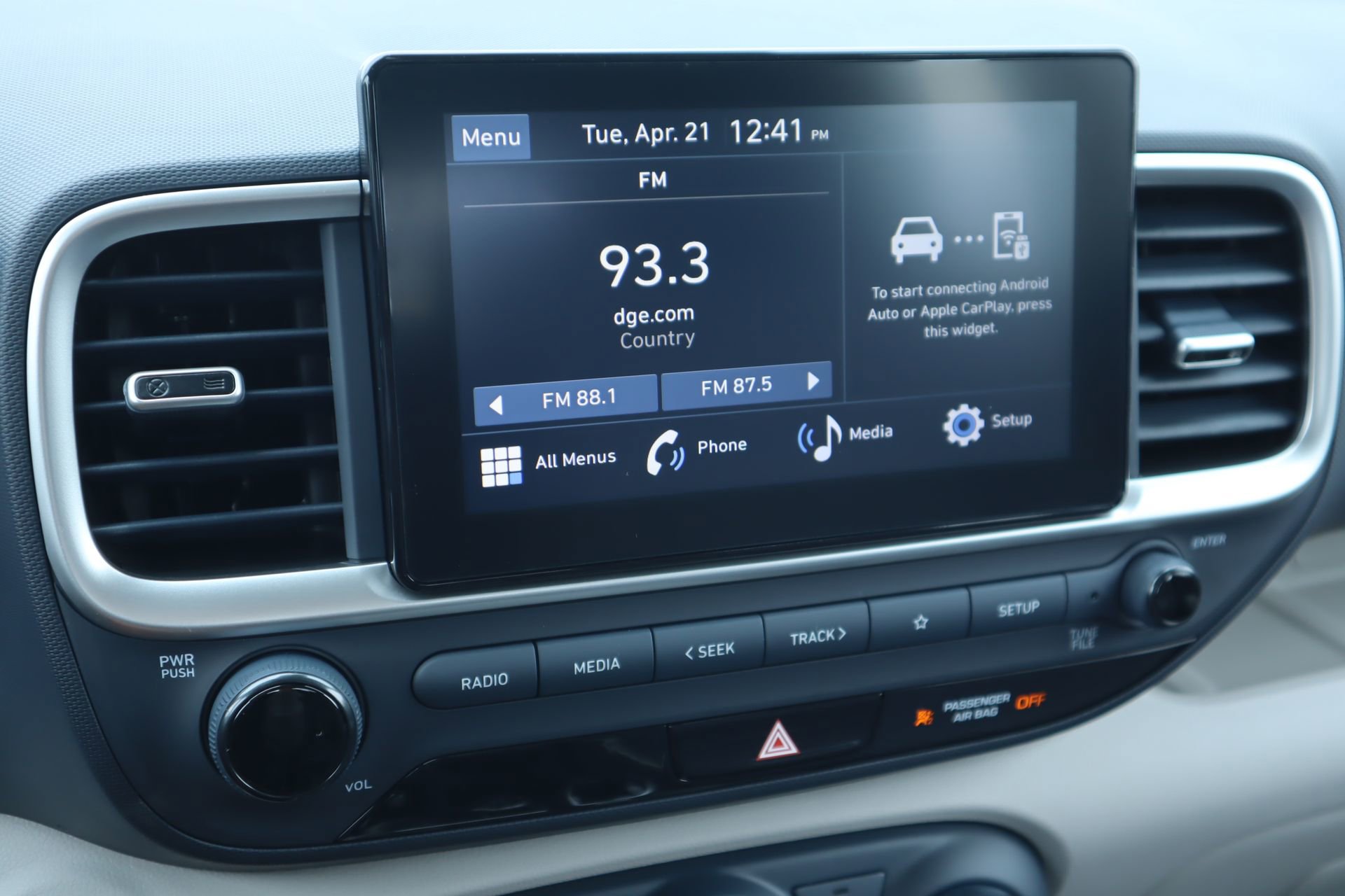 New 2026 Hyundai Venue SEL FWD image 5