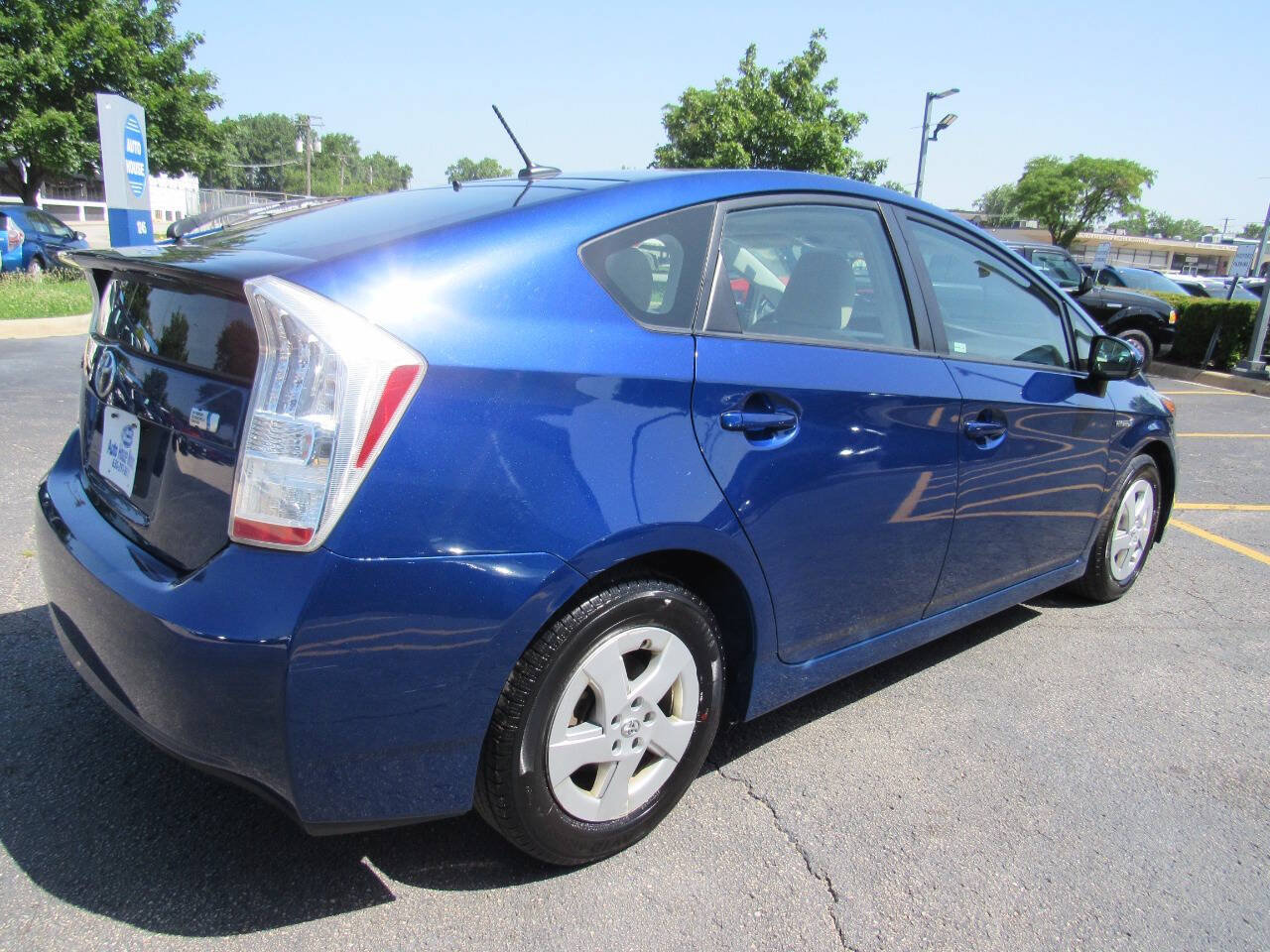 Used 2010 Toyota Prius Five FWD image 6