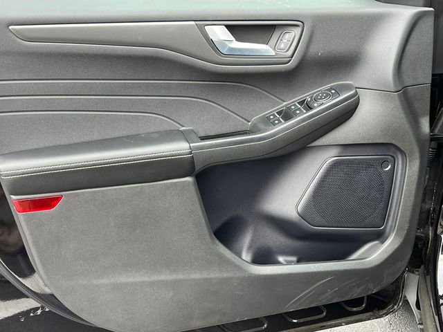 New 2024 Ford Escape SE image 11