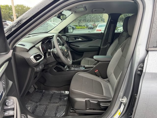 Used 2021 Chevrolet TrailBlazer LS FWD image 8