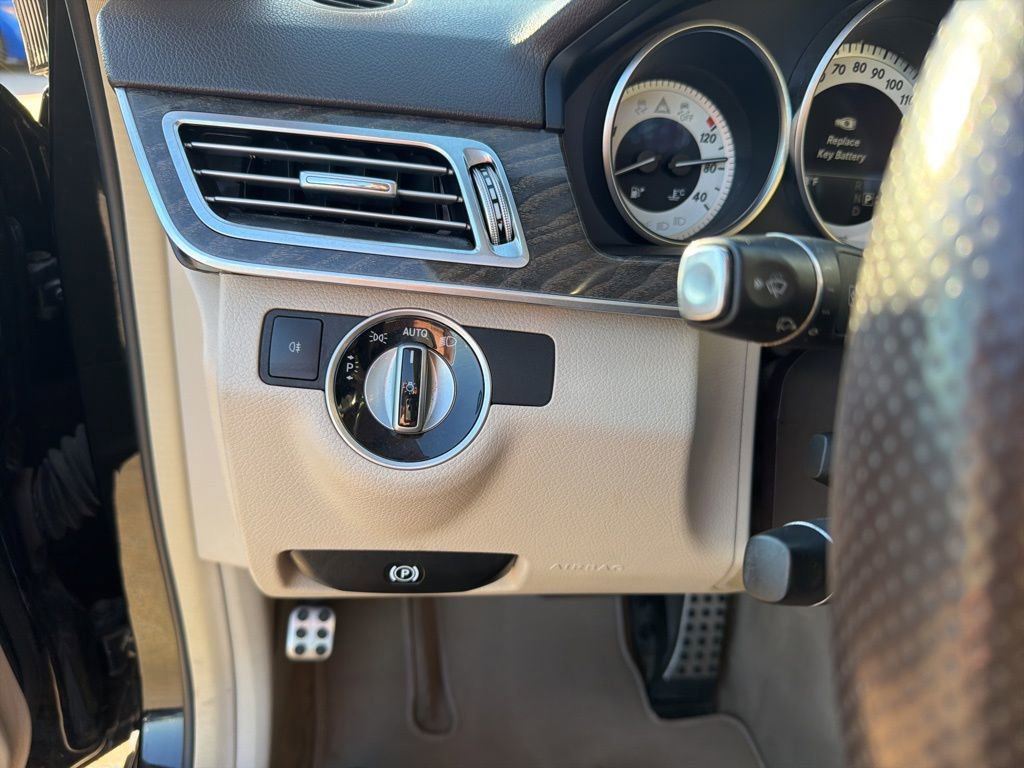 Used 2015 Mercedes-Benz E 350 Sedan w/ Premium 1 Package image 27