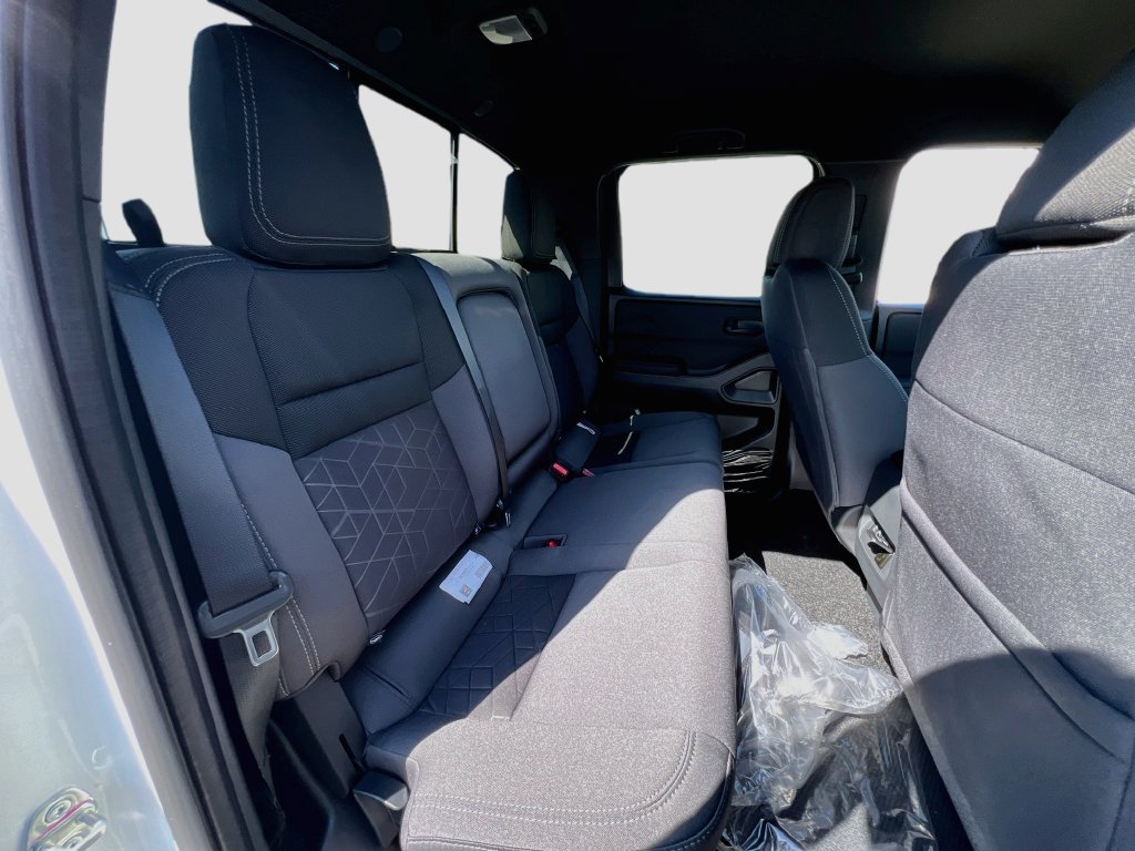 New 2027 Nissan Frontier SV RWD image 25