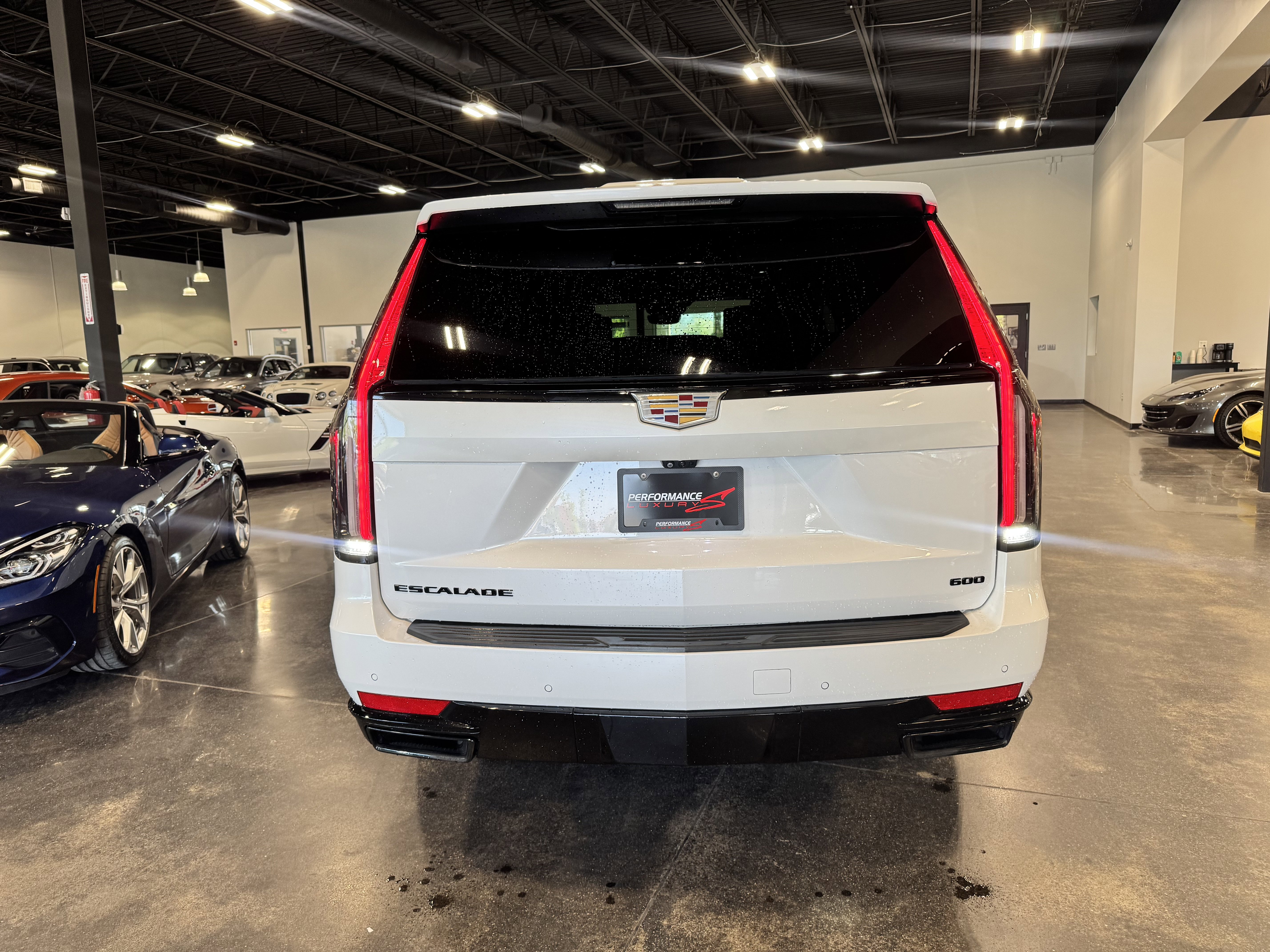 Used 2021 Cadillac Escalade ESV Sport w/ Driver Assist Tech Package image 4