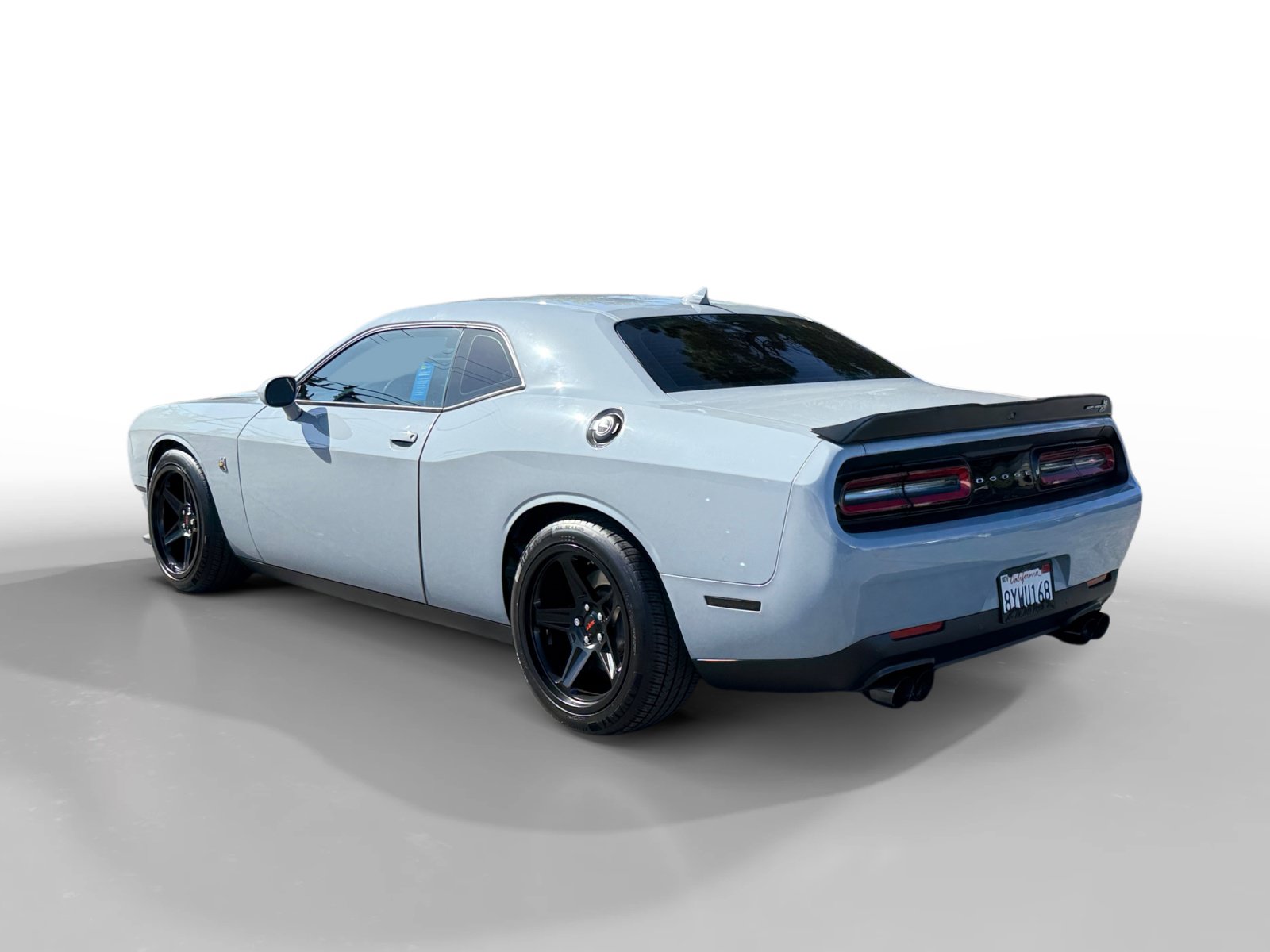 Used 2021 Dodge Challenger R/T Scat Pack w/ Shaker Package RWD image 3