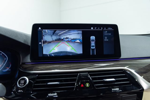 Certified 2022 BMW 530i xDrive w/ Premium Package AWD/4WD image 18