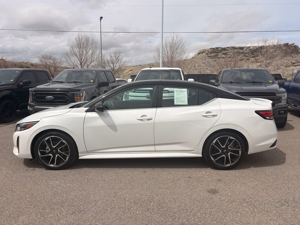 Certified 2024 Nissan Sentra SR FWD image 2