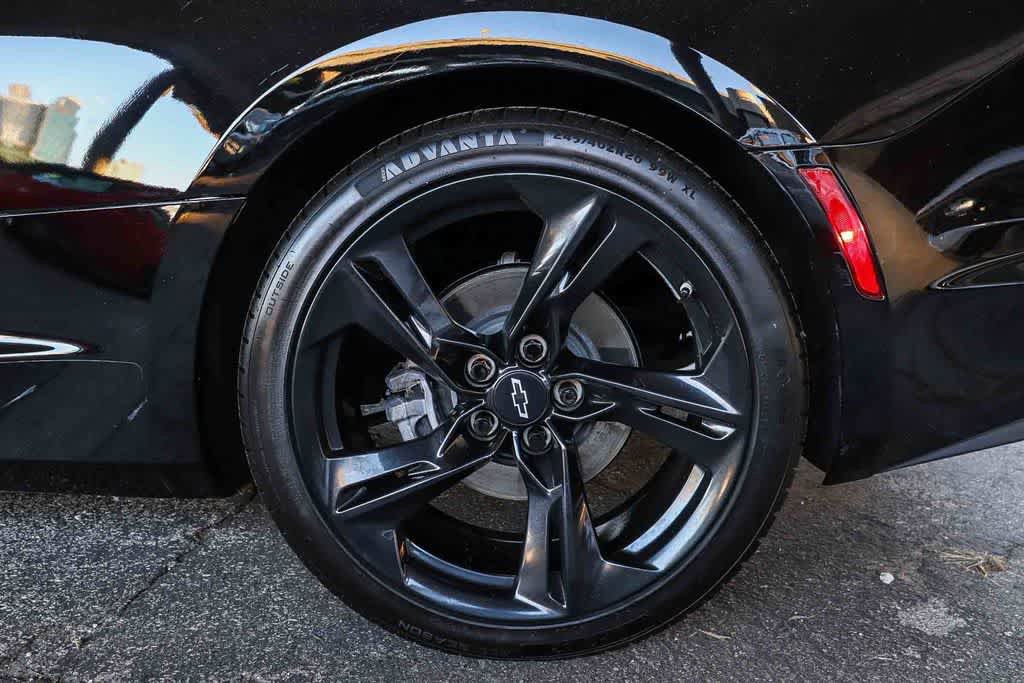 Used 2023 Chevrolet Camaro LT w/ RS Package image 29