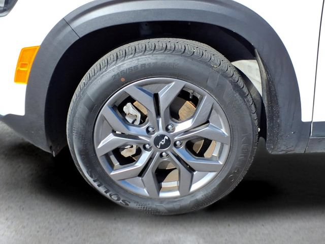 Used 2025 Kia Seltos LX AWD/4WD image 10