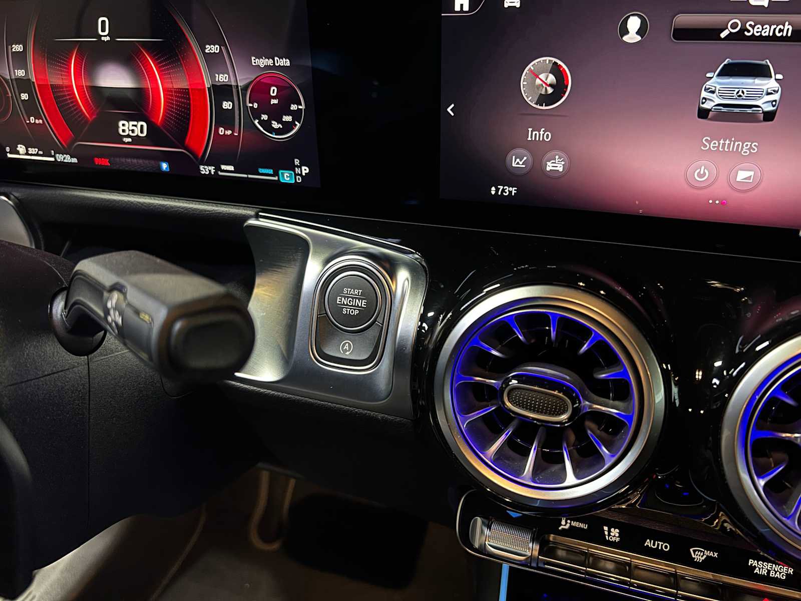 Certified 2025 Mercedes-Benz GLB 250 4MATIC image 29