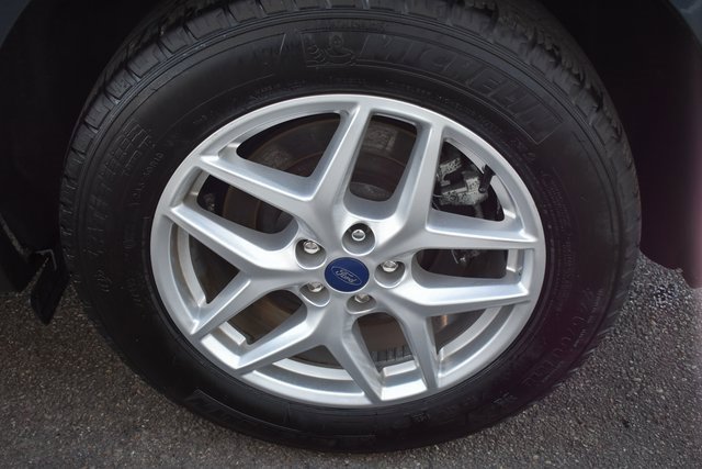 Used 2022 Ford Edge SEL image 46